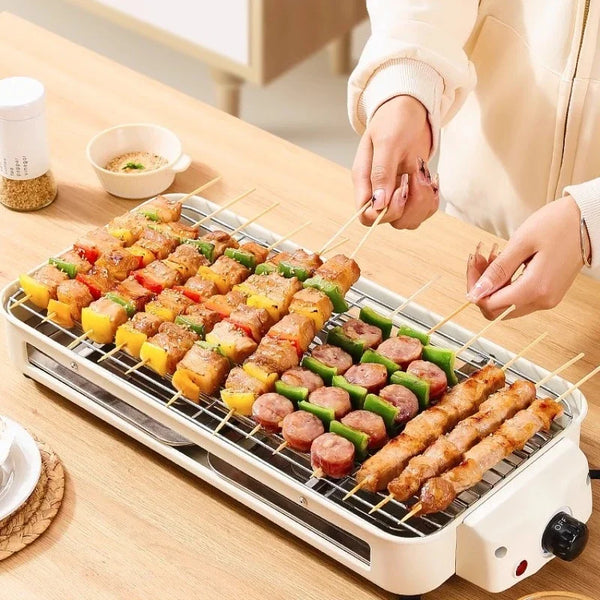 Fogão elétrico para churrasco interno e externo 220V Grelhador sem fumaça com espetos e panela de cozinha